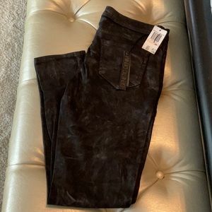Genetic Denim The Raquel Mid-Rise Crop Cigarette. 28 Star Burst Wash. NWT
